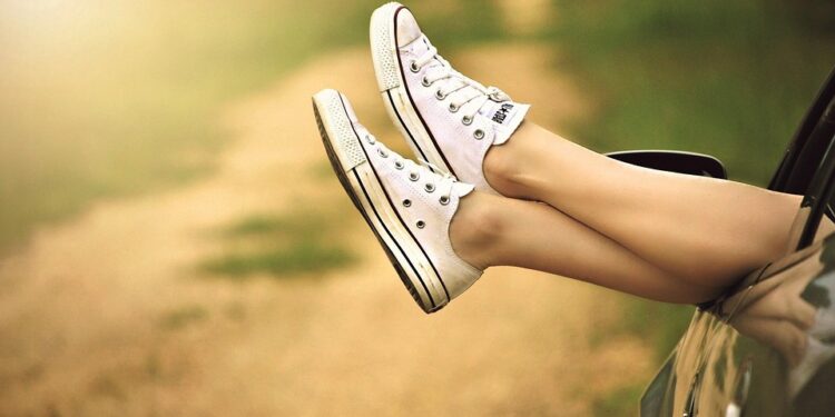 10 Easy Ways to Embrace a Sustainable Lifestyle: Eco-Friendly Tips for a Greener Future